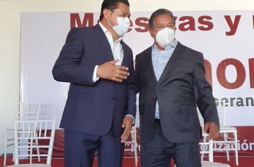  SE SUMAN A MORENA EX LÍDER DEL SMSEM ABRAHAM SARONÉ CAMPOS Y EX PANISTA GERARDO PLIEGO SANTANA