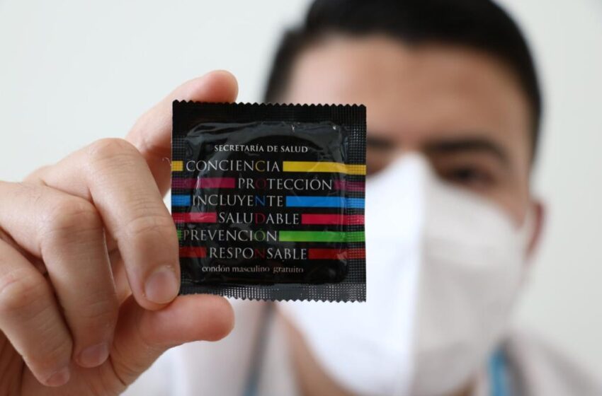  PARA PREVENIR INFECCIONES DE TRANSMISIÓN SEXUAL Y EMBARAZOS NO DESEADOS PROMUEVEN USO CORRECTO DEL CONDÓN