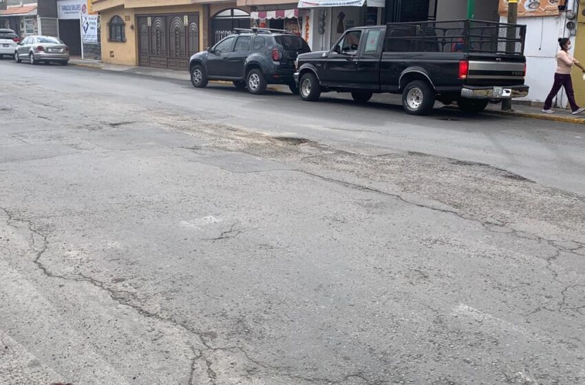  PIDEN TAPAR LOS BACHES DE RUTA DE LA INDEPENDENCIA
