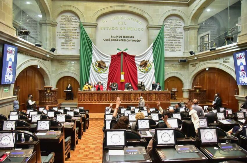  ZINACANTEPEC YA TIENE ALCALDE SUSTITUTO, DESIGNAN A JOSÉ GUSTAVO VARGAS AL FRENTE DEL MUNICIPIO