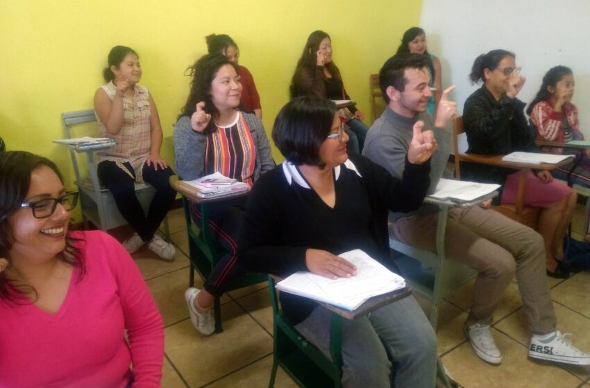  PROMUEVE ASISTENCIA PRIVADA ENSEÑANZA DE LA LENGUA DE SEÑAS MEXICANA
