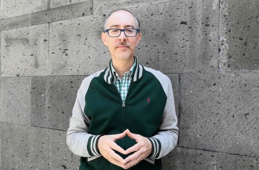  CONSTRUIR UNA UNIVERSIDAD CON VISIÓN DE FUTURO: CARLOS EDUARDO BARRERA DÍAZ