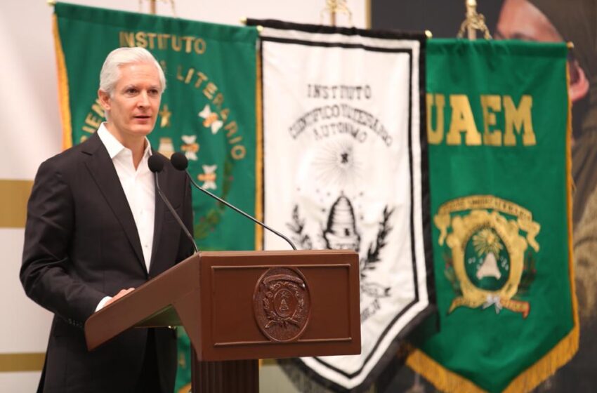  CON TRABAJO Y VOLUNTAD LA UAEM AFRONTA LOS RETOS DE LA PANDEMIA PARA MANTENER SU CALIDAD EDUCATIVA Y CONTINUAR FORMANDO A SUS ESTUDIANTES: ALFREDO DEL MAZO