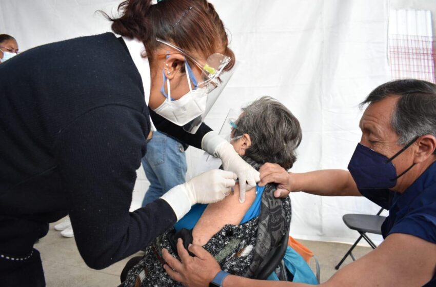  INICIA EN 19 MUNICIPIOS DEL EDOMEX LA VACUNACIÓN CONTRA COVID-19