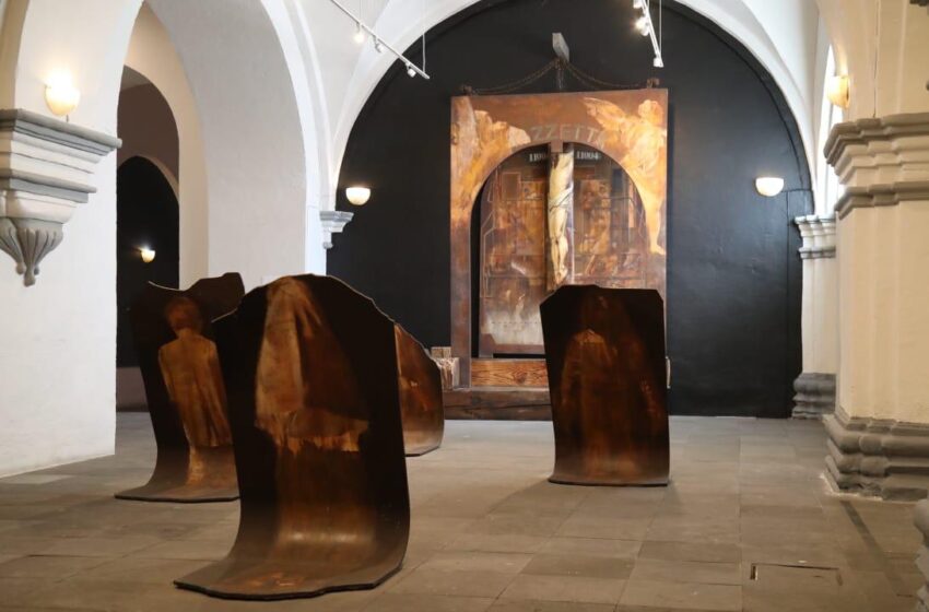  EXHIBE MUSEO DE BELLAS ARTES EL LENGUAJE DE RAFAEL CAUDURO