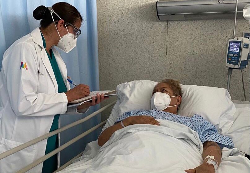  RECIBE PERSONAL DE ENFERMERÍA DEL CENTRO MÉDICO TOLUCA PREMIO ANUAL DE INVESTIGACIÓN ISSEMYM