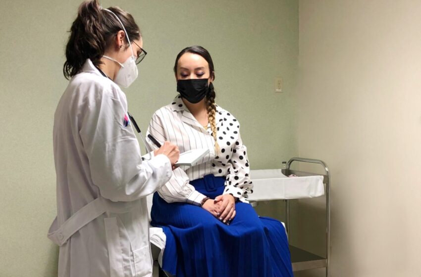  SI ERES MUJER Y TIENES MIGRAÑA DEBES ACUDIR AL MÉDICO