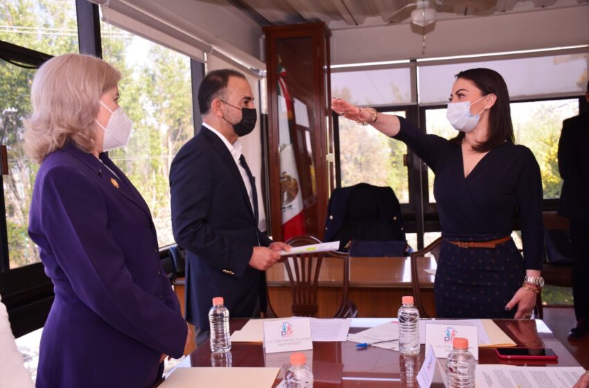  RINDE PROTESTA IRAÍ ALBARRAN SEGURA COMO PRESIDENTA HONORARIA DEL DIF METEPEC