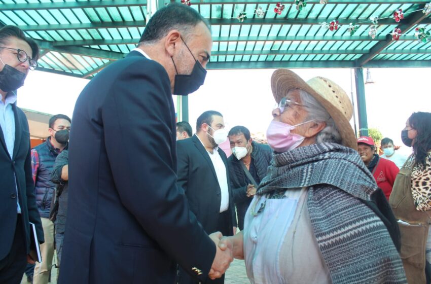  SUPERVISA FERNANDO FLORES OPERATIVO DE SEGURIDAD EN TRADICIONAL TIANGUIS DE METEPEC