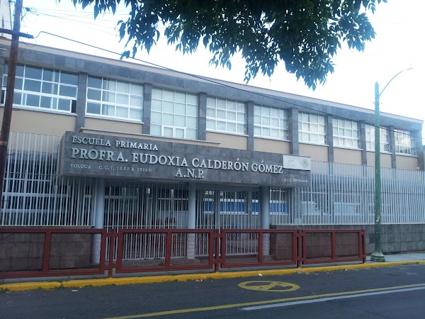  CIERRAN MÁS ESCUELAS POR REPUNTE DE CASOS COVID EN ALUMNOS Y DOCENTES