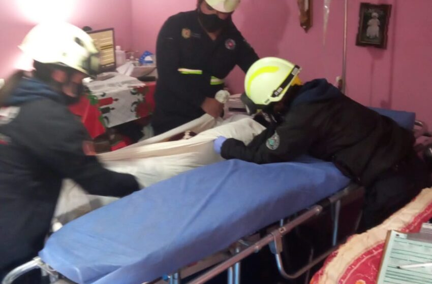  EN METEPEC PERSONAS CON DISCAPACIDAD RECIBEN APOYO DE PROTECCIÓN CIVIL EN TRASLADOS PARA VACUNARSE