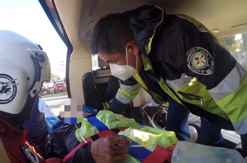  SEIS POLICÍAS LESIONADOS POR CHOQUE EN LA TOLUCA-NAUCALPAN