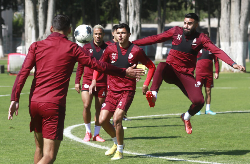  ANTE XOLOS, LOS DIABLOS VAN POR TODO