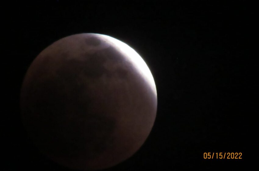 IMPRESIONANTE ECLIPSE TOTAL DE “LUNA DE SANGRE” O “LUNA ROJA”