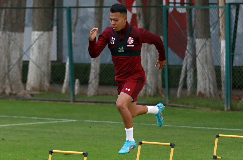  SEBASTIÁN SAUCEDO VIENE AL TOLUCA A  APORTAR