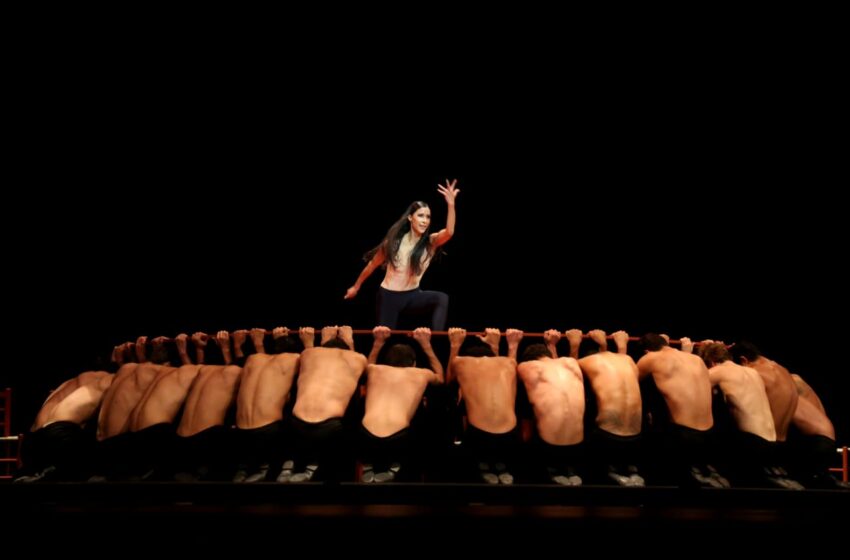  CAUTIVA GALA “ELISA Y AMIGOS” CON “BOLERO”, PIEZA DE MAURICE BÉJART
