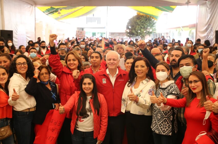  SIGNIFICATIVA PRESENCIA DE CAROLINA MONROY EN TOMA DE PROTESTA DEL CONSEJO POLÍTICO DE METEPEC