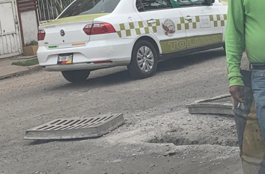  SIN AVANCE RE PAVIMENTACIÓN EN LERDO DE TEJADA BACHES EN LOS BACHES Y COLADERAS LEVANTADAS