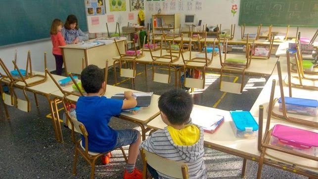 LA FICCIÓN DE LA EDUCACIÓN CÓMODA.