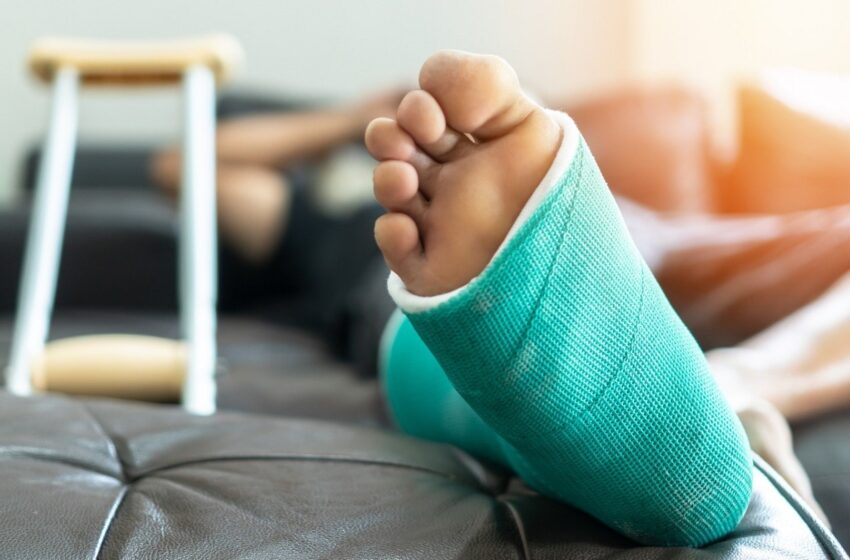  *CAÍDAS, GOLPES Y QUEMADURAS ACCIDENTES MÁS COMUNES EN EL HOGAR DURANTE TEMPORADA VACACIONAL