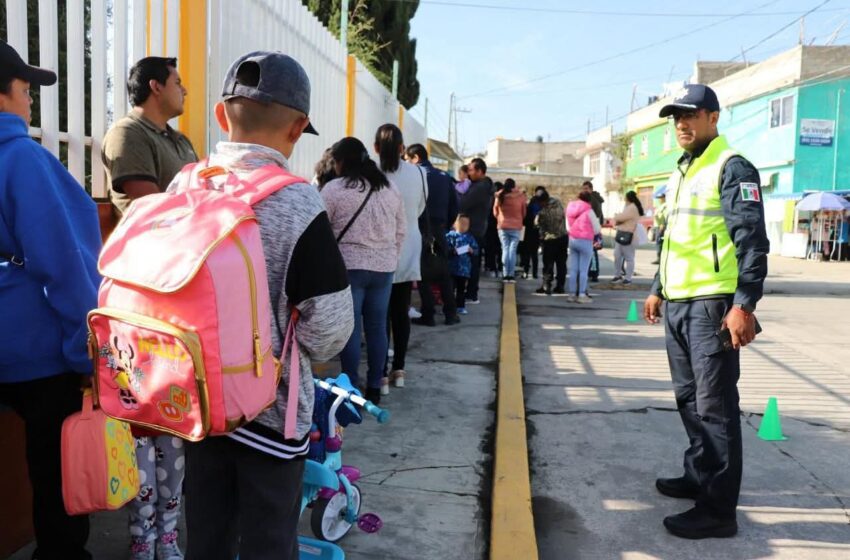  Más de mil policías y drones vigilarán el regreso a clases en el Edomex