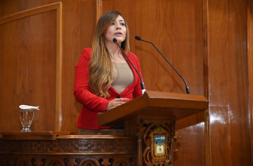  Atención psicológica permanente y gratuita en escuelas: Yareli Esparza