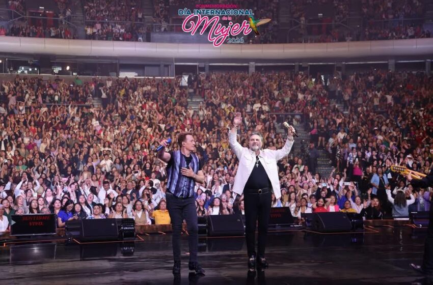  RECONOCE SMSEM A LAS MAESTRAS CON CONCIERTO DE EMMANUEL Y MIJARES EN EL AUDITORIO NACIONAL
