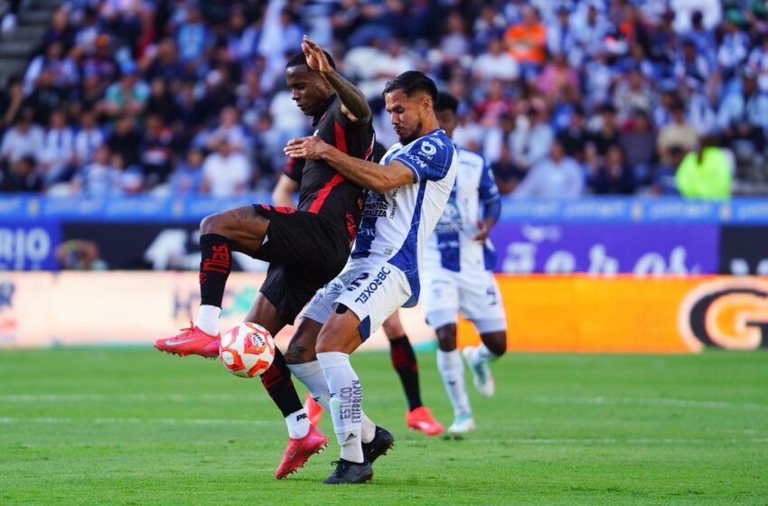  Sigue invicto