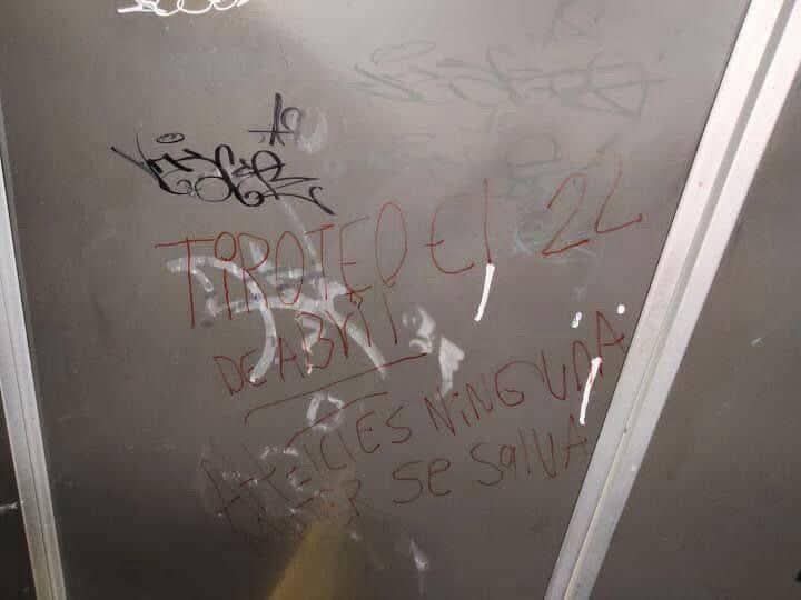  POR AMENAZAS DE TIROTEOS SUSPENDEN CLASES EN FACULTAD DE LENGUAS Y PREPA 5 DE LA UAEMéx