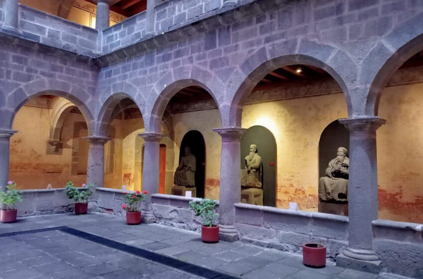  IMÁGENES DE SAN FRANCISCO DE ASIS, PINTURAS RENACENTISTAS Y RETABLOS CON DIVERSAS PRESENTACIONES CONFORMAN EL MUSEO VIRREINAL DE ZINACANTEPEC