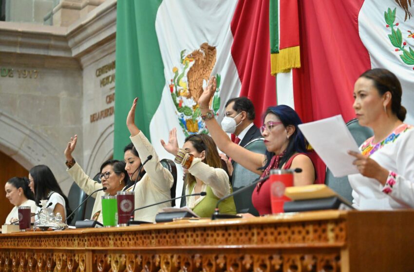  * DIPUTADOS DICEN NO AL NEPOTISMO Y A LA REELECCIÓN INMEDIATA