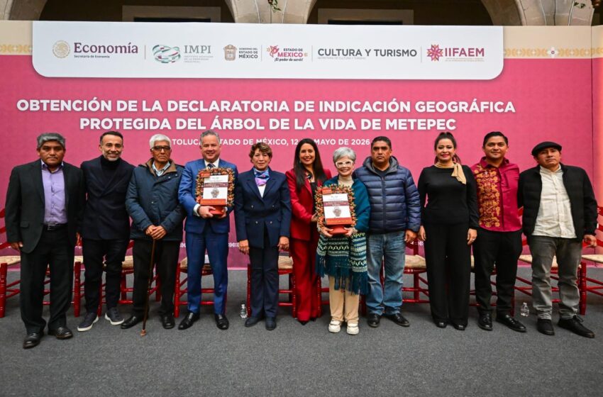  Gobernadora Delfina Gómez celebra Obtención de la Declaratoria de Indicación Geográfica Protegida del “Árbol de la Vida” de Metepec