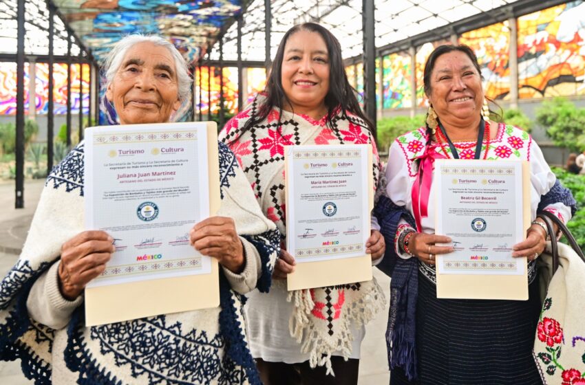  Distinguen a artesanas y artesanos que contribuyeron al Récord Guinness de la “Exposición de Bordados y Tejidos Más Grande del Mundo”