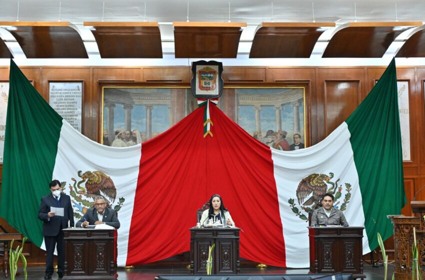  Congreso mexiquense declara constitucional reforma electoral