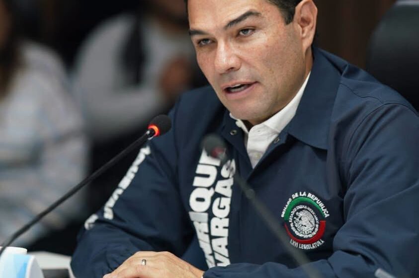  EL PAN NO SE DESLINDA DE FERNANDO FLORES: ENRIQUE VARGAS