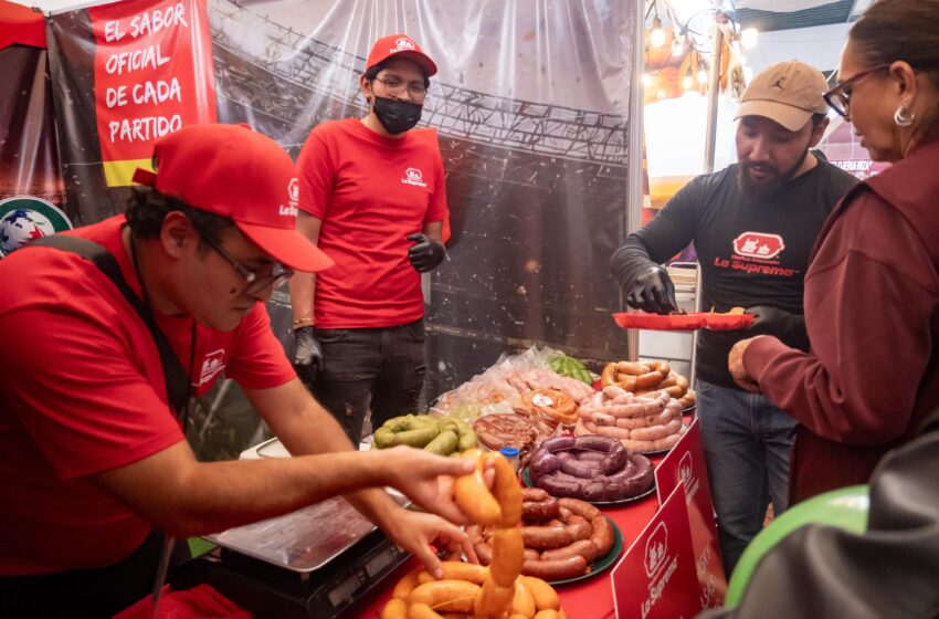  Entre el aroma de guisos, sabor de la cerveza y la pasión por el futbol, inauguran “Chorizo Fest Futbolero 2026”